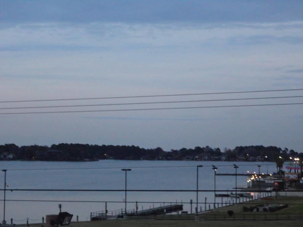 Best Western Lake Conroe Montgomery Exterior foto